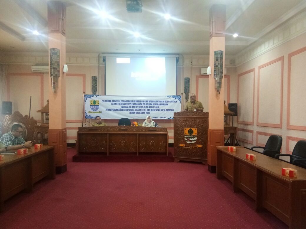 UNTUK KETIGA KALINYA PELAKU UMKM DI KOTA CIREBON DAPATKAN PELATIHAN KEWIRAHUSAHAAN BERBASIS ONLINE