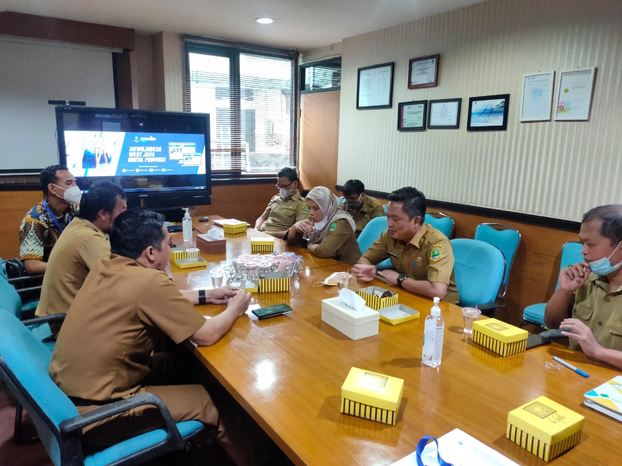 DKIS Mengikuti Koordinasi untuk Sinkronisasi CSD dengan Ekosistem Data Jabar di Diskominfo Jabar
