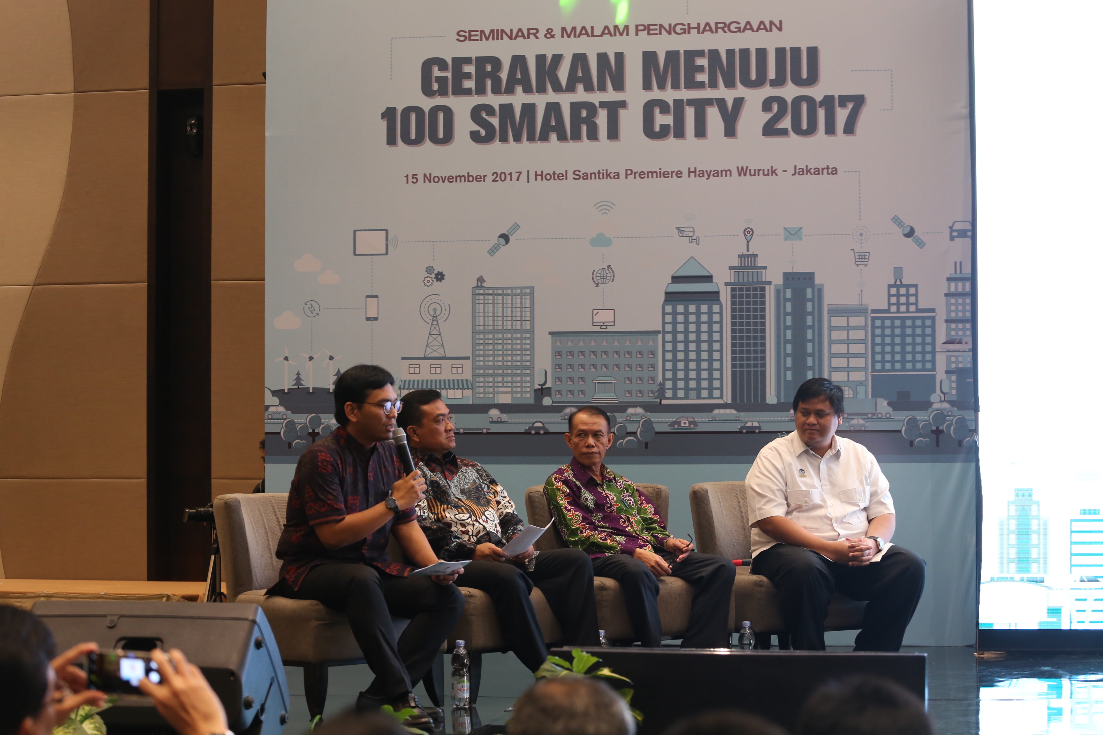Menuju Kota Cerdas: Transformasi Digital Kota Cirebon sebagai Smart City