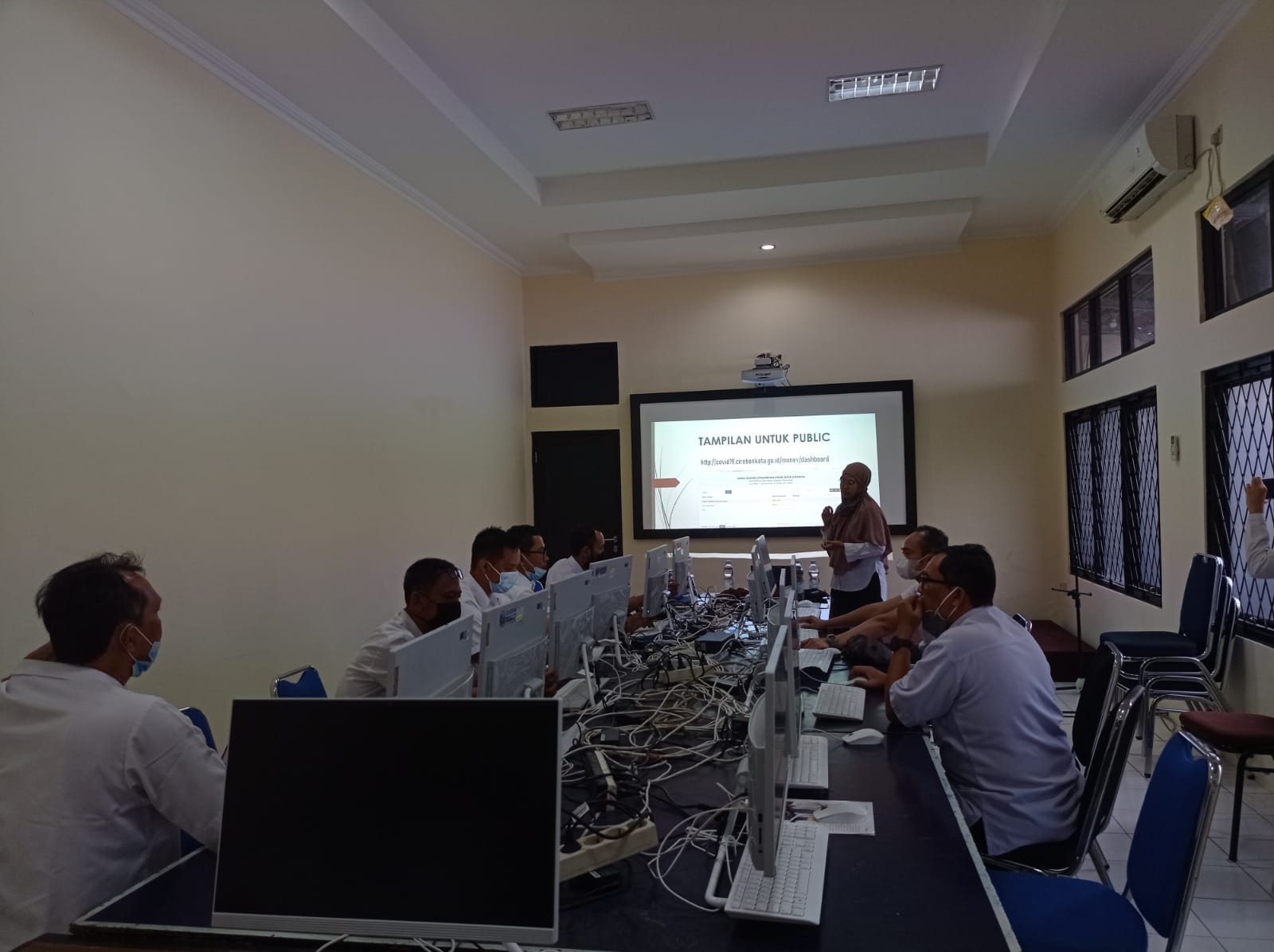 Ekspose dan Bimbingan Teknis Aplikasi Monitoring Kepatuhan PPKM