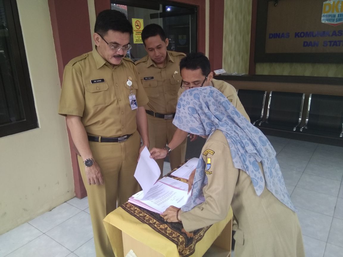 USAI APEL PAGI, DKIS GELAR PENANDATANGAN PAKTA INTEGRITAS