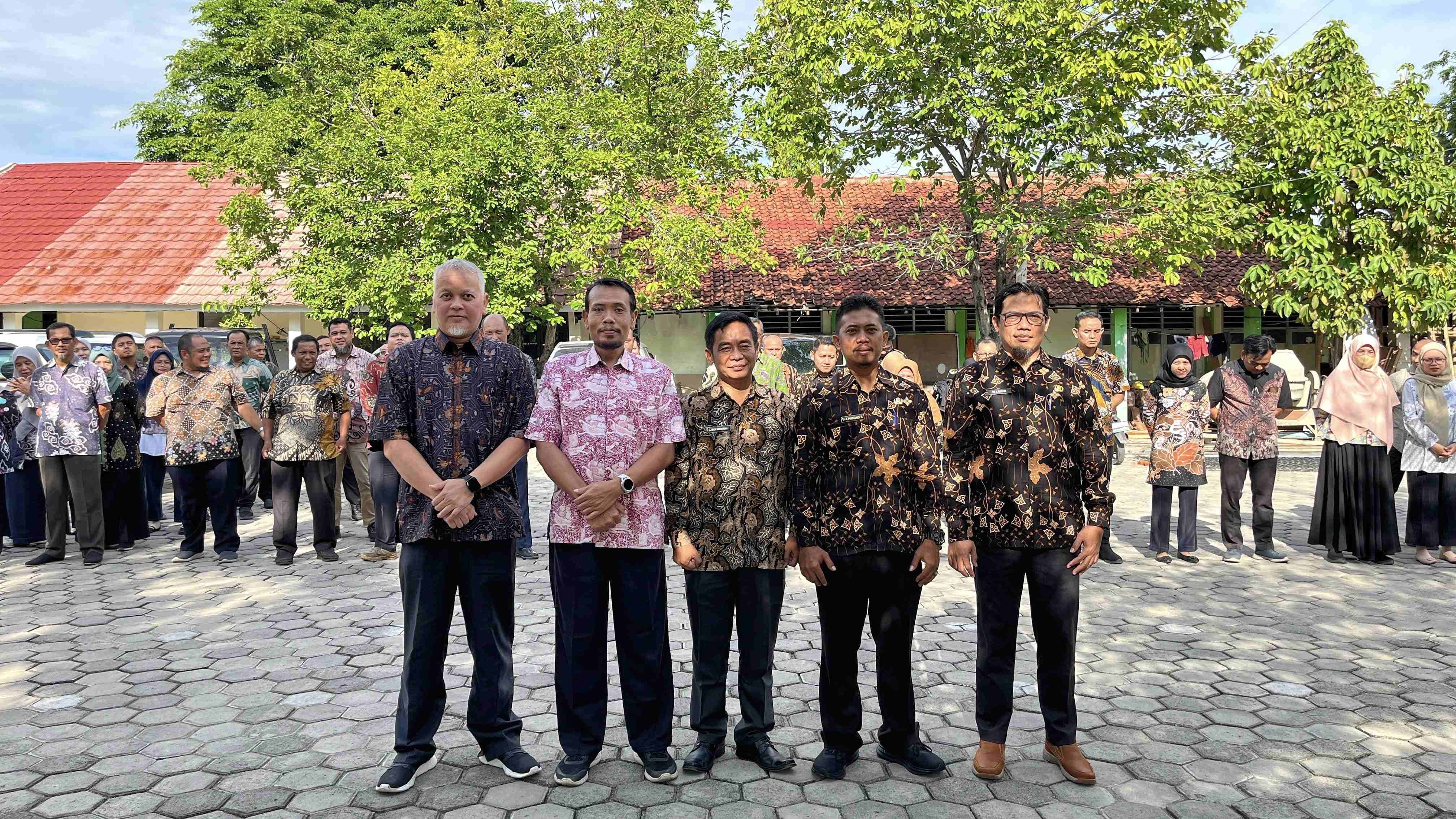 Kegiatan Sertijab Pejabat Eselon III DKIS Kota Cirebon, Tandai Pergantian Kepala Bidang EGOV dan ITIK